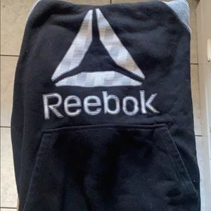 I’m selling a slightly used sweater